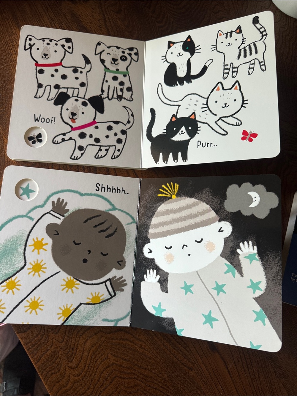 ABC Baby Signs Board Book, Usborne Black & White Books, Finger Puppet Books - Picture 10 of 15